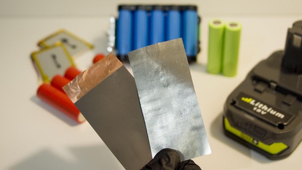 廉價(jià)的新合金可能會(huì)使鋰電池的儲(chǔ)存量增加一倍