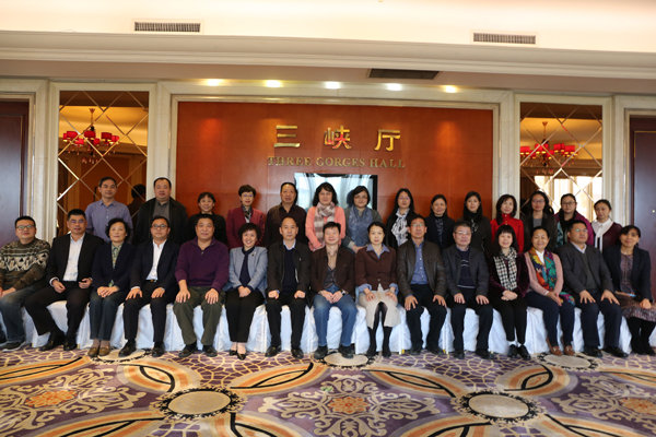 新型石墨烯導(dǎo)電復(fù)合材料，高強度成為亮點