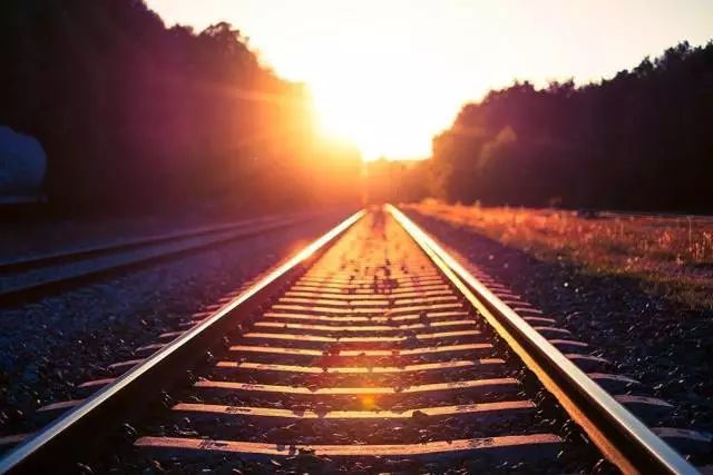 一圖揭曉各行業(yè)用鋼量測(cè)算！